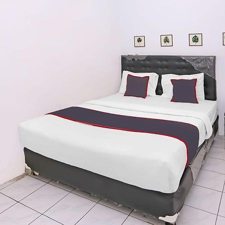 Collection O 92739 Hotel Pintu Besar Jakarta Exterior foto
